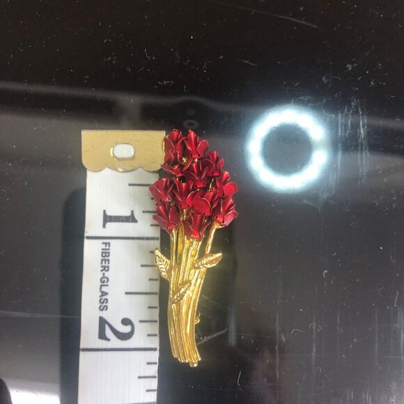 Vintage Red Roses Brooch Pin Metal Gold Toned Jewelry M 12 Valentines Old Money - Picture 6 of 14